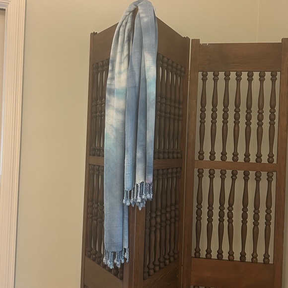 Tie Die Blue Wrap Scarf NEW ! Pre Washed Ready To Wear Boho Tassels - Picture 2 of 16